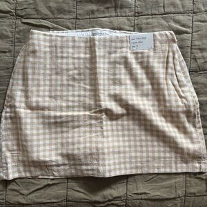 Abercrombie & Fitch Beige and White Gingham Mini Skort